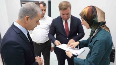 Erzincan Valisi Hamza Aydoğdu, kentte yapımı devam eden ve bitirilerek