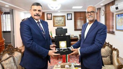 Erzurum Valisi Mustafa Çiftçi, göreve yeni başlayan İran İslam Cumhuriyeti