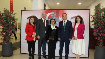 Türkiye’nin ilk kadın valisi Lale Aytaman’ın yaşamını konu alan “Vali