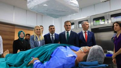 Muğla Valisi İdris Akbıyık, Bodrum Devlet Hastanesi Kardiyoloji Kliniği bünyesinde