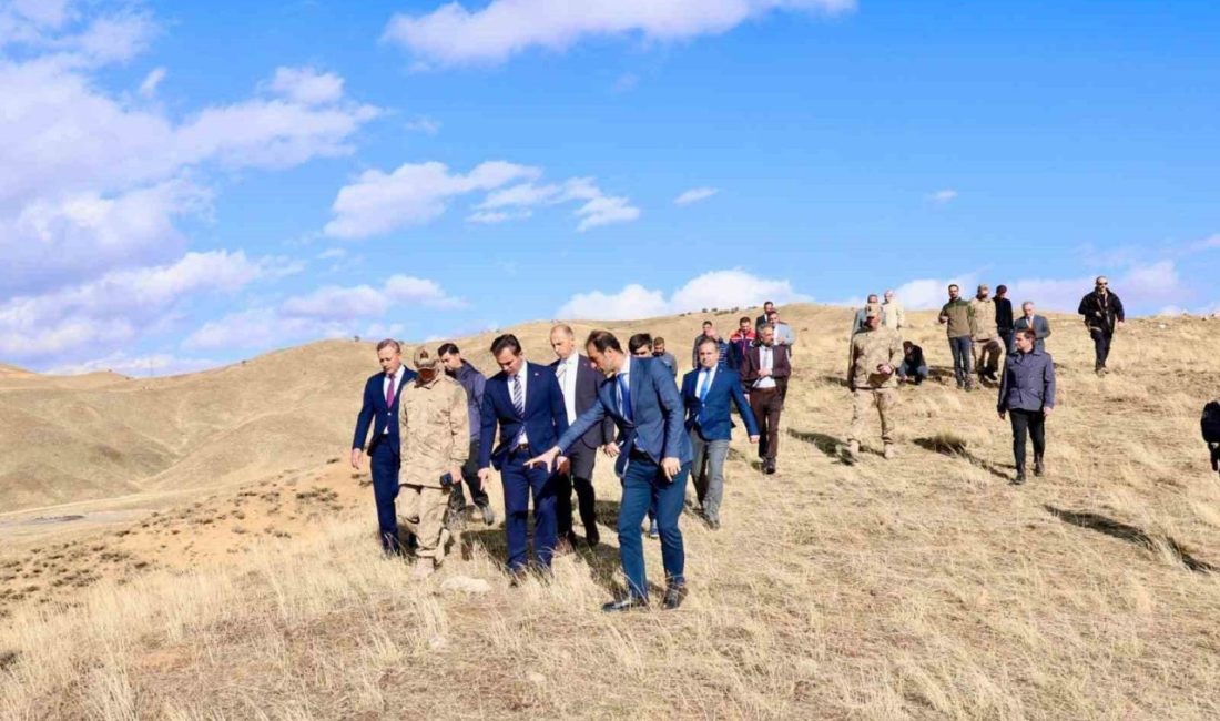 Bitlis Valisi Ahmet Karakaya, Rus işgali sırasında Bitlis’in düşman işgalinden