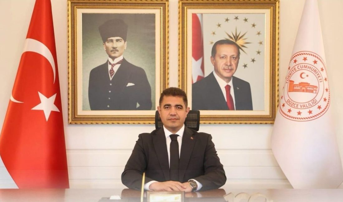 DÜZCE(İHA) – Düzce Valisi Selçuk Aslan, 29 Ekim Cumhuriyet Bayramı