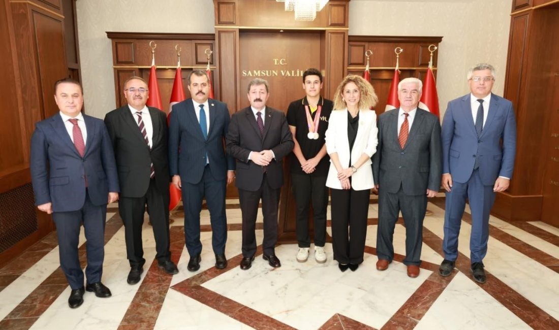 Vali Tavlı: “Gençlerimizin Milli Teknoloji Hamlesi’ne katkısı gurur verici” 2025 TEKNOFEST’te üstün başarılar elde ederek Türkiye şampiyonluğu ve ikinciliği