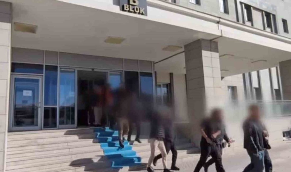 Van merkezli 9 ilde dolandırıcılık operasyonu: 26 tutuklama Van merkezli 9 ilde düzenlenen eş zamanlı operasyonda, banka hesaplarını