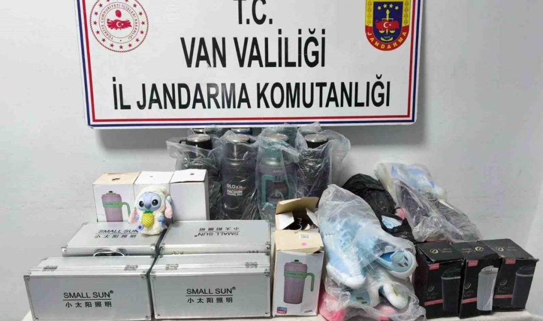 Van’da jandarma ekiplerince yürütülen çalışmalar sonucunda gümrük kaçağı malzemeler ele