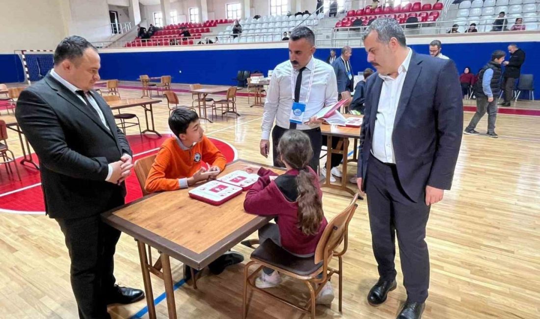 Samsun’un Vezirköprü ilçesinde, 29 Ekim Cumhuriyet Bayramı etkinlikleri kapsamında Akıl