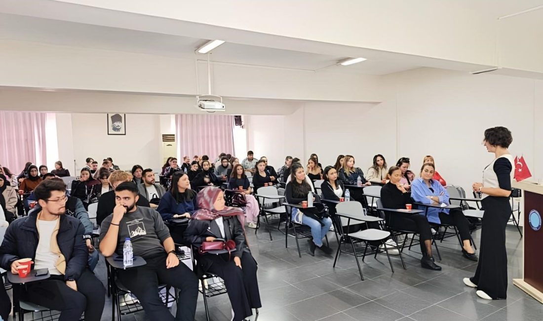 Yemek sanayinden öğrencilerine kariyer dersi Karacabey Meslek Yüksekokulu’nda düzenlenen ’Kariyer Günleri’ çerçevesinde Yankı Yemek ve