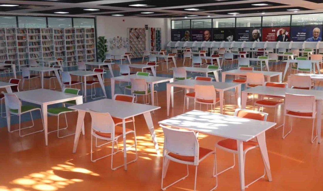 Yeşilyurt Belediyesi Çilesiz Mahallesi’nde 250 kişi kapasiteli bir kütüphane kazandırdı.