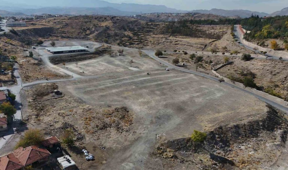 Kayseri’de uzun süredir ’Bit Pazarı’ olarak kullanılan alanın altında Roma