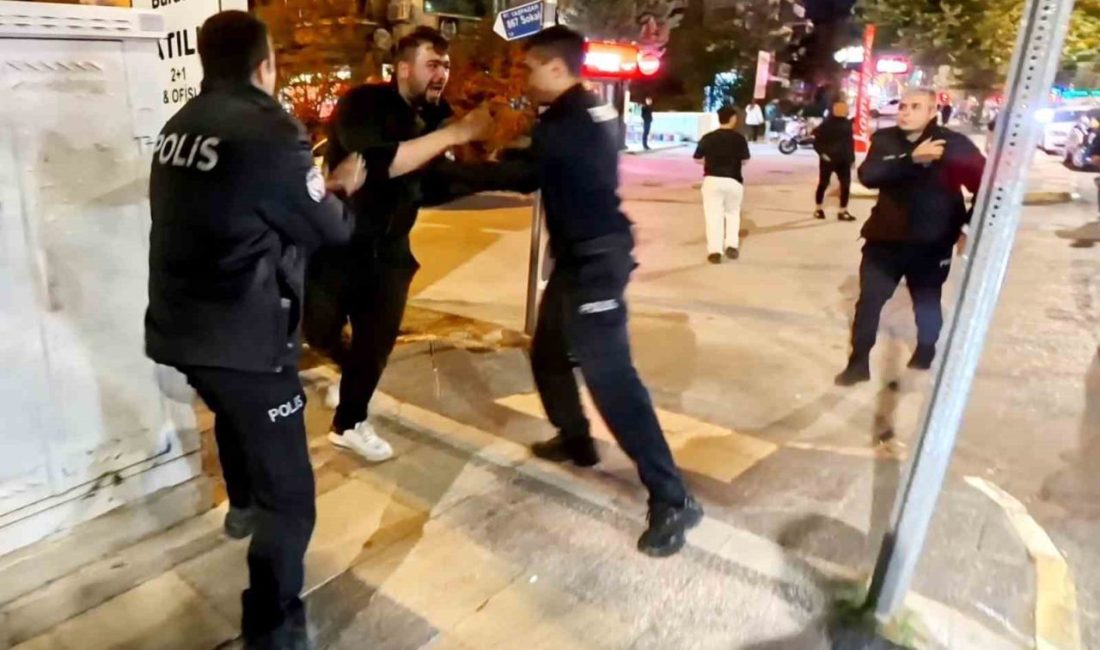 Aksaray’da yoldan geçen ve park halindeki araçlara vurarak zarar veren