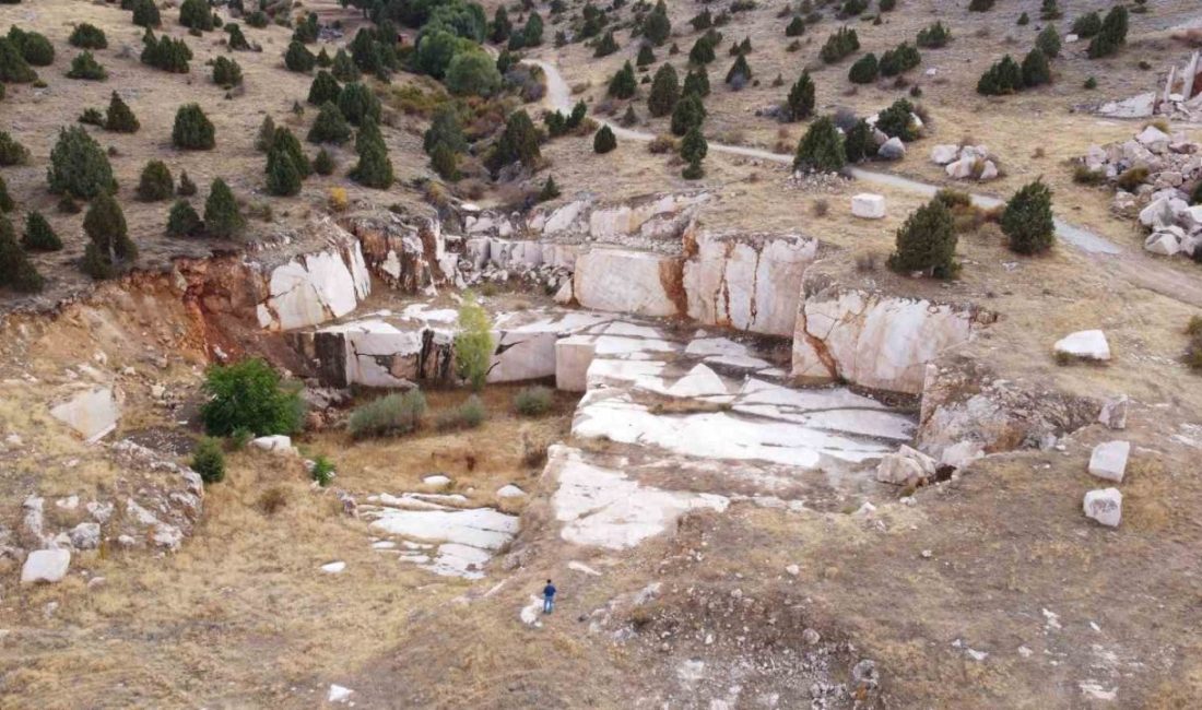 Türkiye’nin önemli mermer rezervleri arasında gösterilen Yozgat’ın Çayıralan ilçesi Akdağ