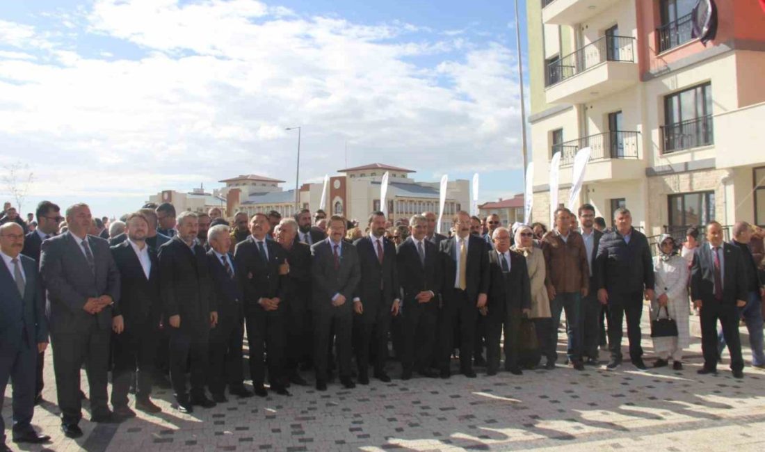 Yozgat’ta yapımı tamamlanan Eskipazar 2. Mıntıka TOKİ Konutları hak sahiplerine