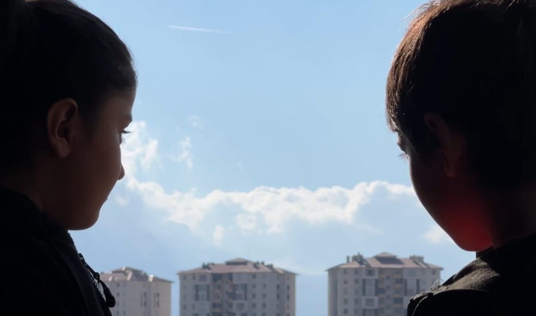 Hakkari’nin Yüksekova ilçesinde bulunan 4 bin 130 metrelik heybetiyle bölgenin