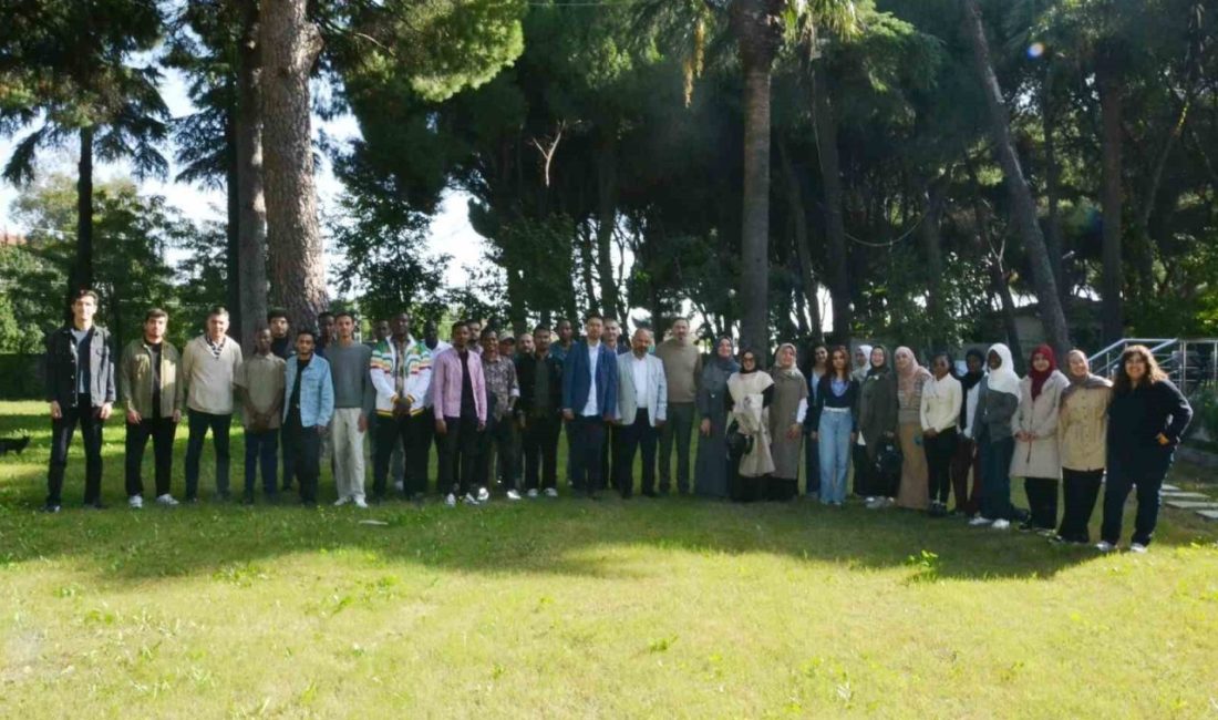 Manisa Uluslararası Öğrenci Derneği (MUDER), İçişleri Bakanlığı desteğiyle yürütülen ’Yunus