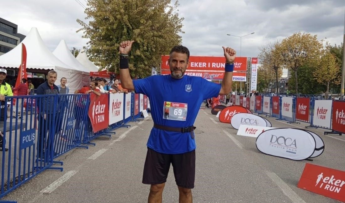 Yunusemre Belediyespor’un maratoncusu Kerem Karay, 12.Eker-Run Uludağ Maratonu’nda 42 kilometrelik