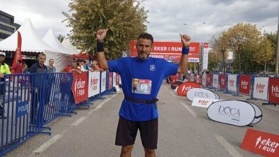 Yunusemre Belediyespor’un maratoncusu Kerem Karay, 12.Eker-Run Uludağ Maratonu’nda 42 kilometrelik