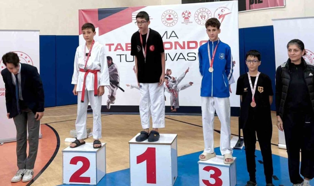 Yunusemre Belediyespor’un tekvandocuları, Soma Kaymakamlığı Tekvando Cumhuriyet Kupası’nda 2 altın,