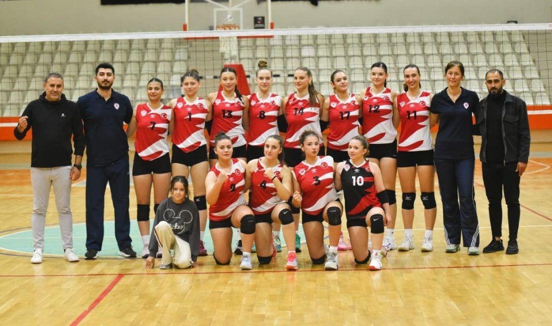 Kadınlar Voleybol 2. Ligi’nde Manisa’yı temsil eden Yunusemre Belediyespor, Altay