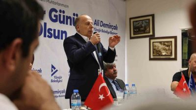 Yüreğir Belediye Başkanı Ali Demirçalı, muhtarların demokrasinin temel taşlarından biri