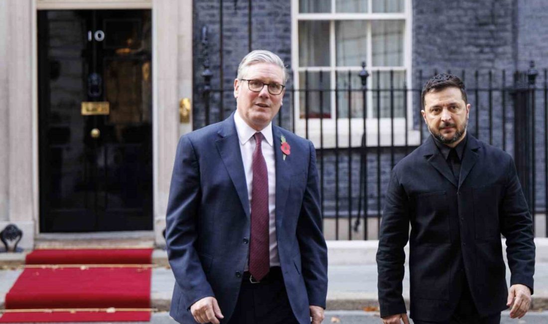 Ukrayna Devlet Başkanı Vladimir Zelenskiy, İngiltere’nin başkenti Londra’daki Gönüllüler Koalisyonu